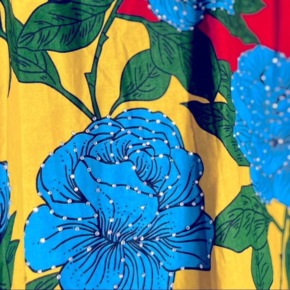 BRIGHT AND BOLD FLOWER KAFTAN - Picture 3 of 3